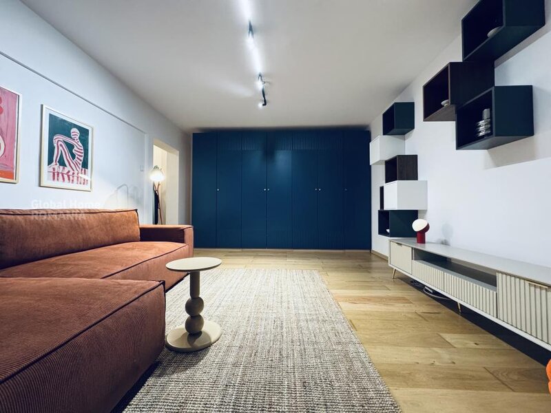 Unirii Garsoniera de inchiriat  Zona Strada Parfumului   Design modern